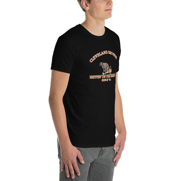 Browns Shittin on Elf Short-Sleeve Unisex T-Shirt